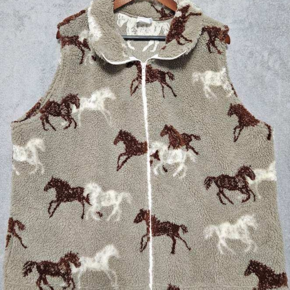 Vintage Creations by Cowpatti Horse Western Fleece Vest